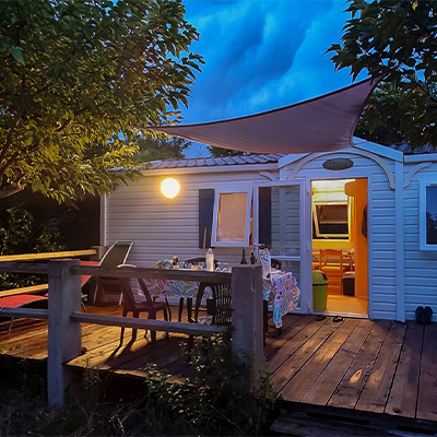 Mobil home illuminé